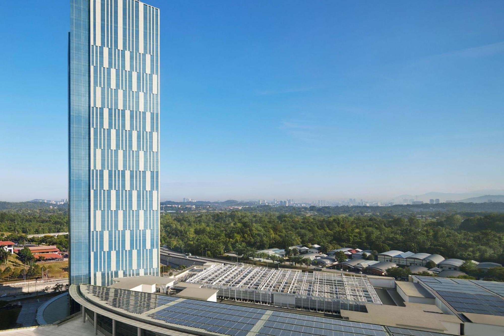 Le Meridien Putrajaya Exteriér fotografie The proposed tower