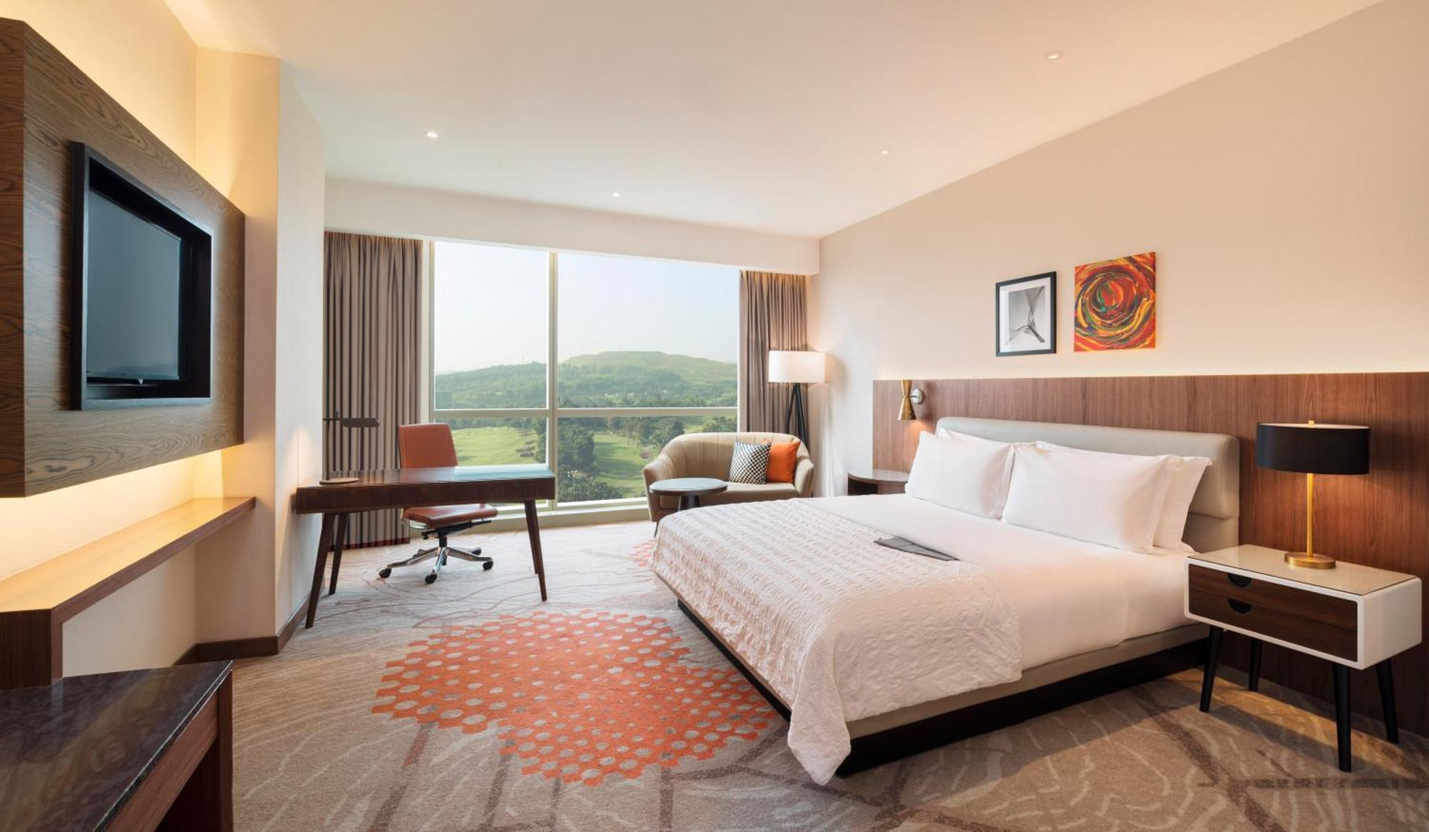 Le Meridien Putrajaya Exteriér fotografie A guest room at the hotel